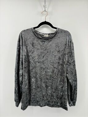 Women's Crushed Velvet Long Sleeve Crewneck - Charcoal Gray